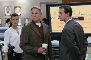全米大ヒットドラマ「NCISネイビー犯罪捜査班シーズン5」8・3DVDリリース! 全米大ヒットドラマ「NCISネイビー犯罪捜査班シーズン5」8・3DVDリリース!