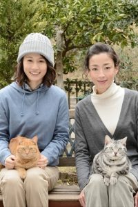 『グーグーだって猫である2』で共演する宮沢りえと前田敦子