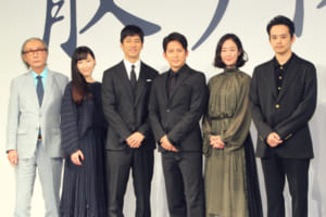 映画「散り椿」完成報告会見