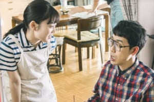 『こんな夜更けにバナナかよ 愛しき実話』