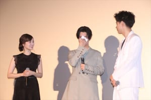 映画「スマホを落としただけなのに　囚われの殺人鬼」初日舞台あいさつ