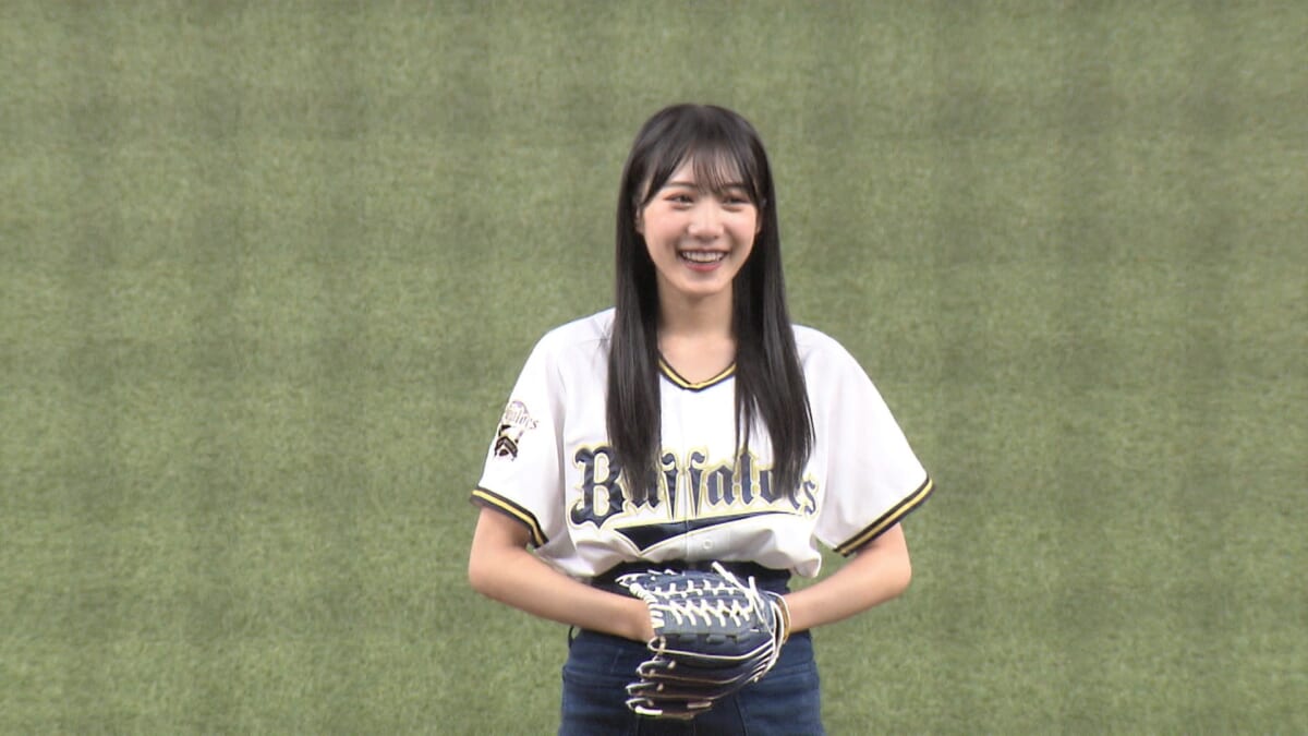 横野すみれ