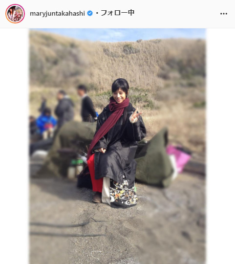 高橋メアリージュン公式Instagram（maryjuntakahashi）より