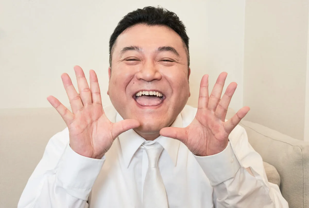 山崎弘也 アンパンマン声優に プライベートでは二児の父 子供を連れて外に出かけるだけで 大冒険 Tv Life Web 山崎弘也 アンパンマン声優に プライベートでは二児の父 子供を連れて外に出かけるだけで 大冒険 Tv Life Web