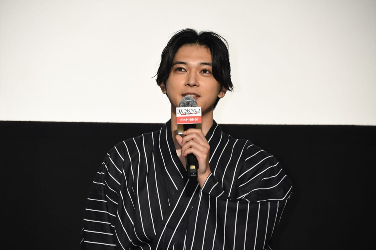 映画「東京リベンジャーズ」大ヒット御礼舞台あいさつ