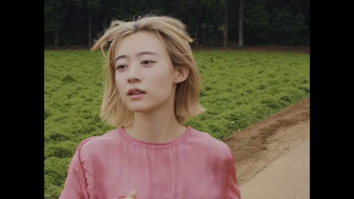 羊文学の初のアニメ映画主題歌 マヨイガ Mv公開 監督は写真家 嶌村吉祥丸 Tv Life Web