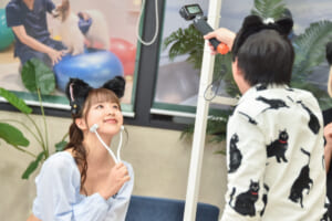 えなこ×さらば青春の光・森田の“猫特化型バラエティ”番組がスタート！