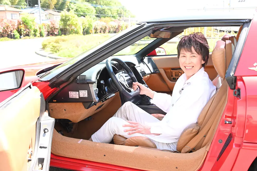丘みつ子の軽トラからスポーツカーまで守備範囲広すぎなカーライフに迫る おぎやはぎの愛車遍歴 Tv Life Web
