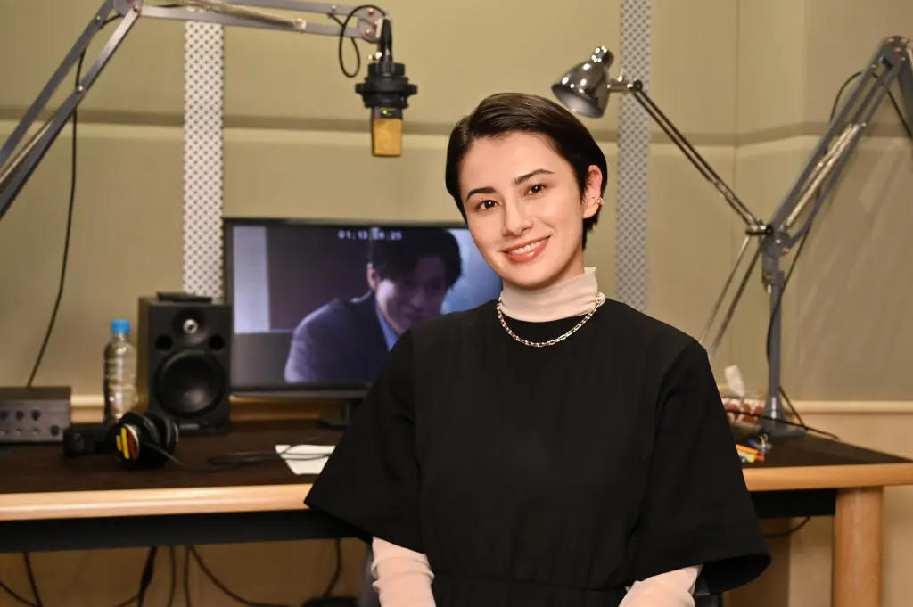 日本沈没 ホラン千秋が初のドラマナレーション 現実の世界にリンクするようで不思議な感覚 Tv Life Web 日本沈没 ホラン千秋が初のドラマナレーション 現実の世界にリンクするようで不思議な感覚 Tv Life Web