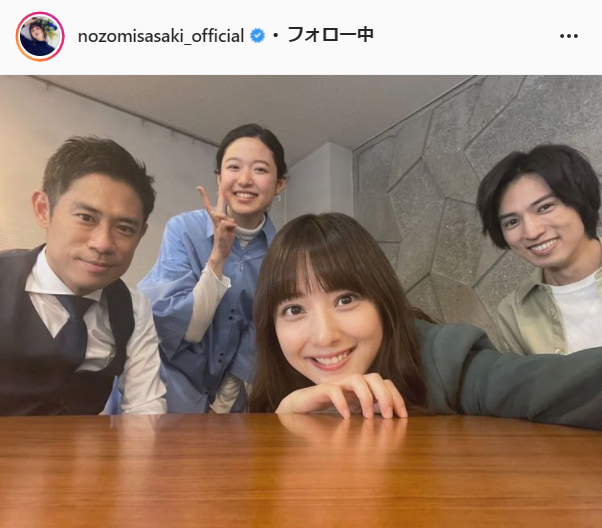 佐々木希公式Instagram（nozomisasaki_official）より