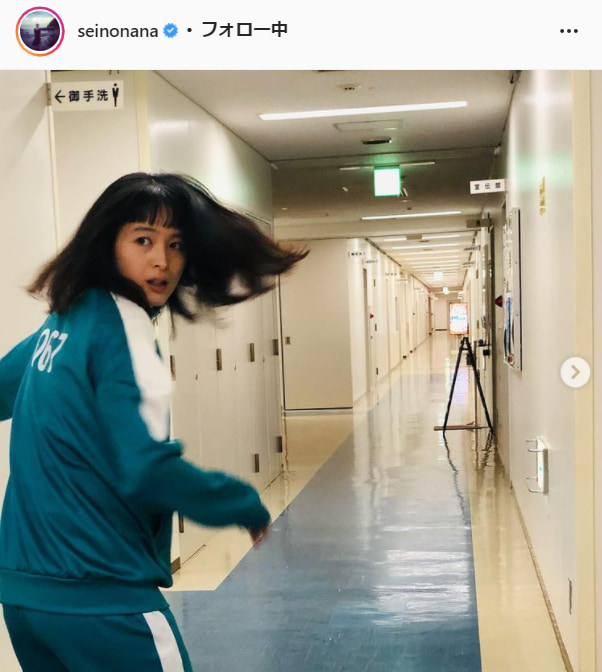 清野菜名公式Instagram(seinonana)より