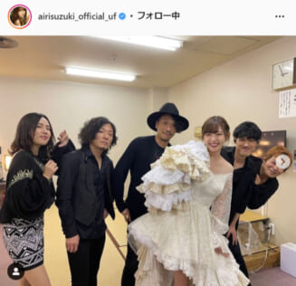 鈴木愛理公式Instagram（airisuzuki_official_uf）より