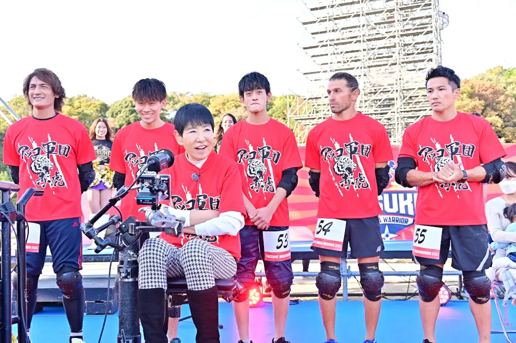 Sasuke21 アッコ軍団が今年も挑戦 年齢も国籍もバラバラの最強軍団が誕生 Tv Life Web Sasuke21 アッコ軍団が今年も挑戦 年齢も国籍もバラバラの最強軍団が誕生 Tv Life Web