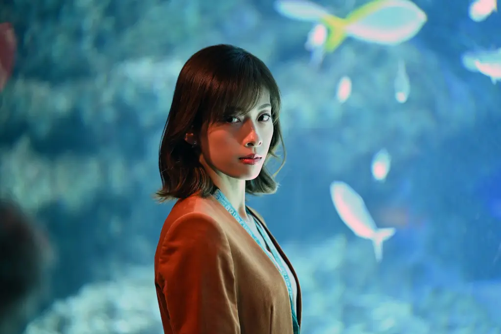 元宝塚トップスター 明日海りおが Dcu 第6話に出演 全ての瞬間がエキサイティング Tv Life Web