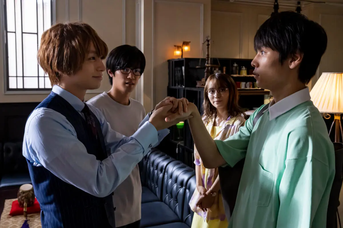 2. 伊野尾慧 公式写真（Hey!Say!JUMP 伊野尾慧 公式写真 2枚 jr
