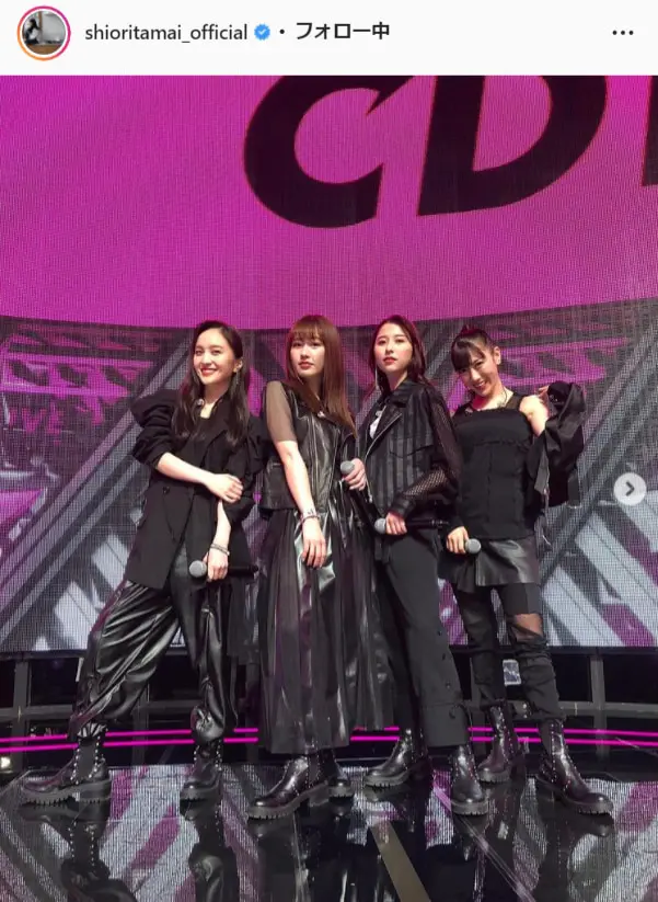 ももクロ玉井詩織、『CDTV』“もも黒”オフショットを公開「もも黒