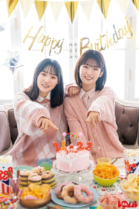 櫻坂46・井上梨名＆増本綺良「BOMB」3月号