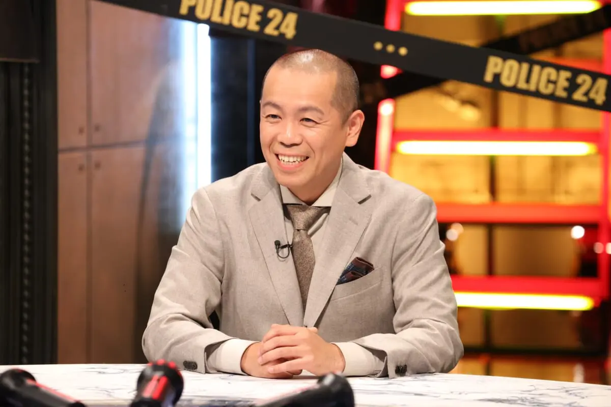 司会者　盗撮 