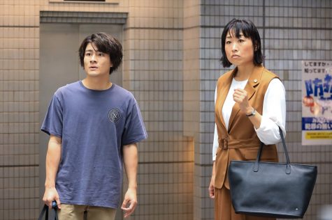 『街並み照らすヤツら』