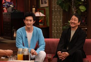 左から）杉野遥亮、大森南朋　©カンテレ