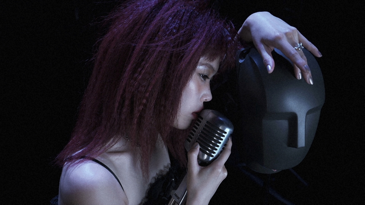 『Venue101 Presents What is アイナ・ジ・エンド？』