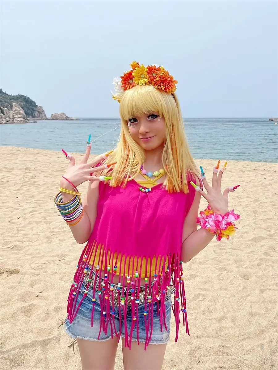 朝ドラ『おむすび』ヒロイン・橋本環奈の“ギャル”ビジュアル公開