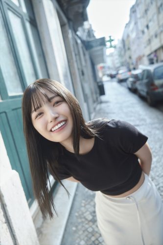 乃木坂46 五百城茉央1st写真集 撮影/藤原宏