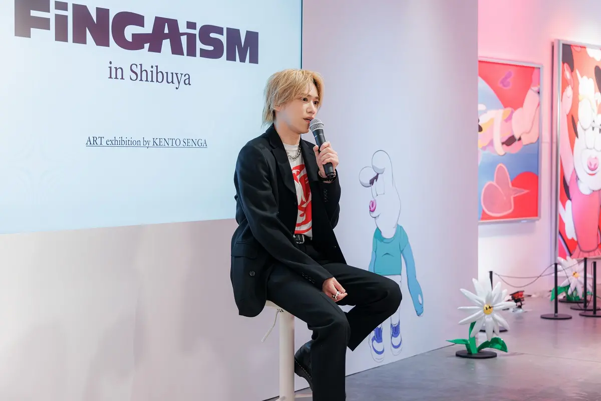 個展「FiNGAiSM in Shibuya」
