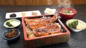 『オモウマい店』