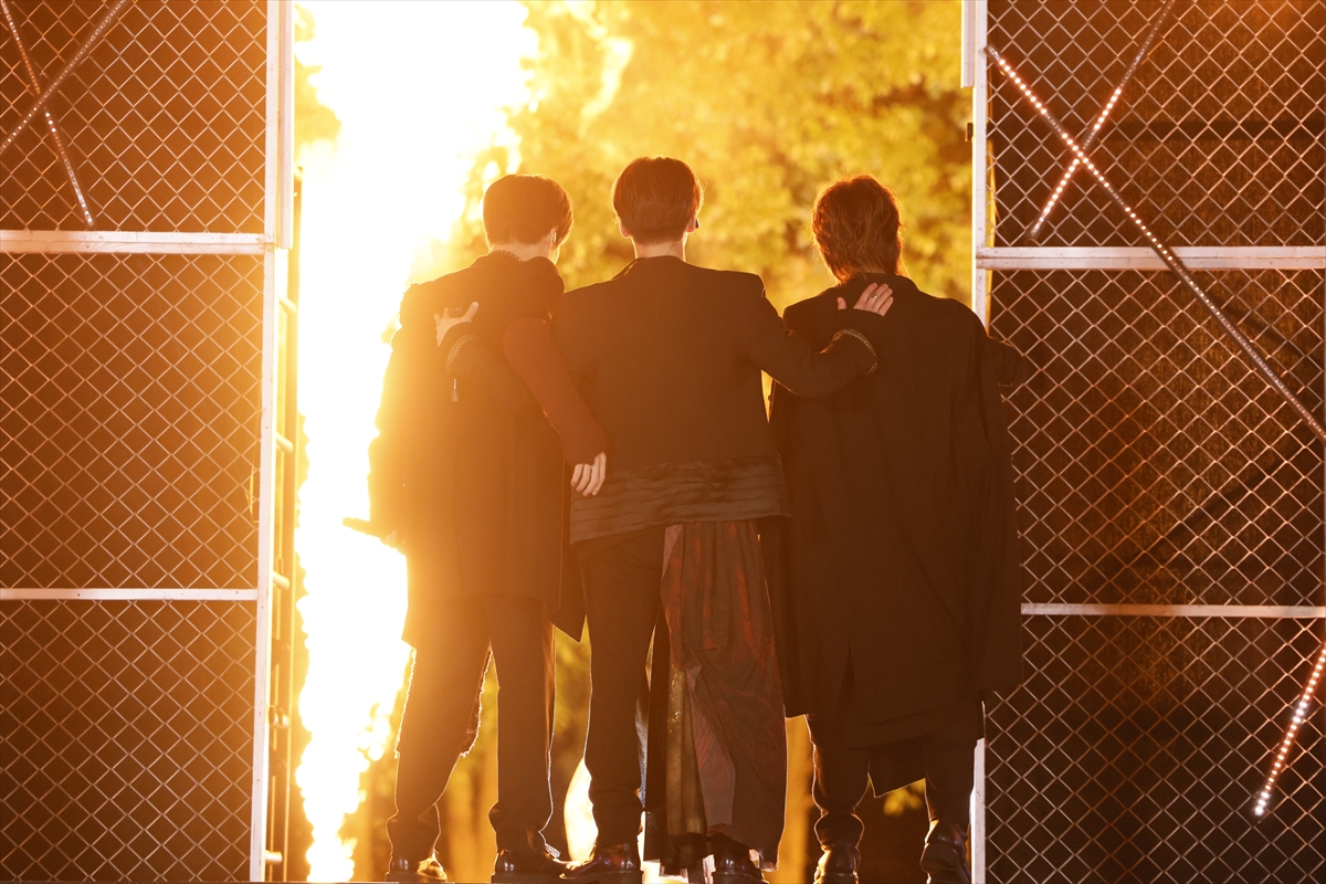 KAT-TUN