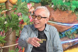 『飛んで見にいく謎の島』