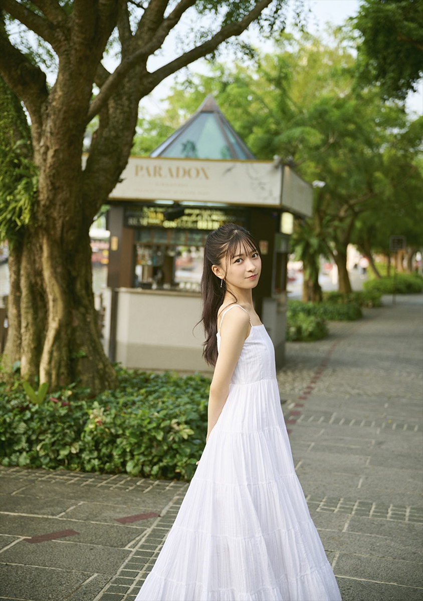「鈴原希実 1st写真集 届け」撮影／熊木優