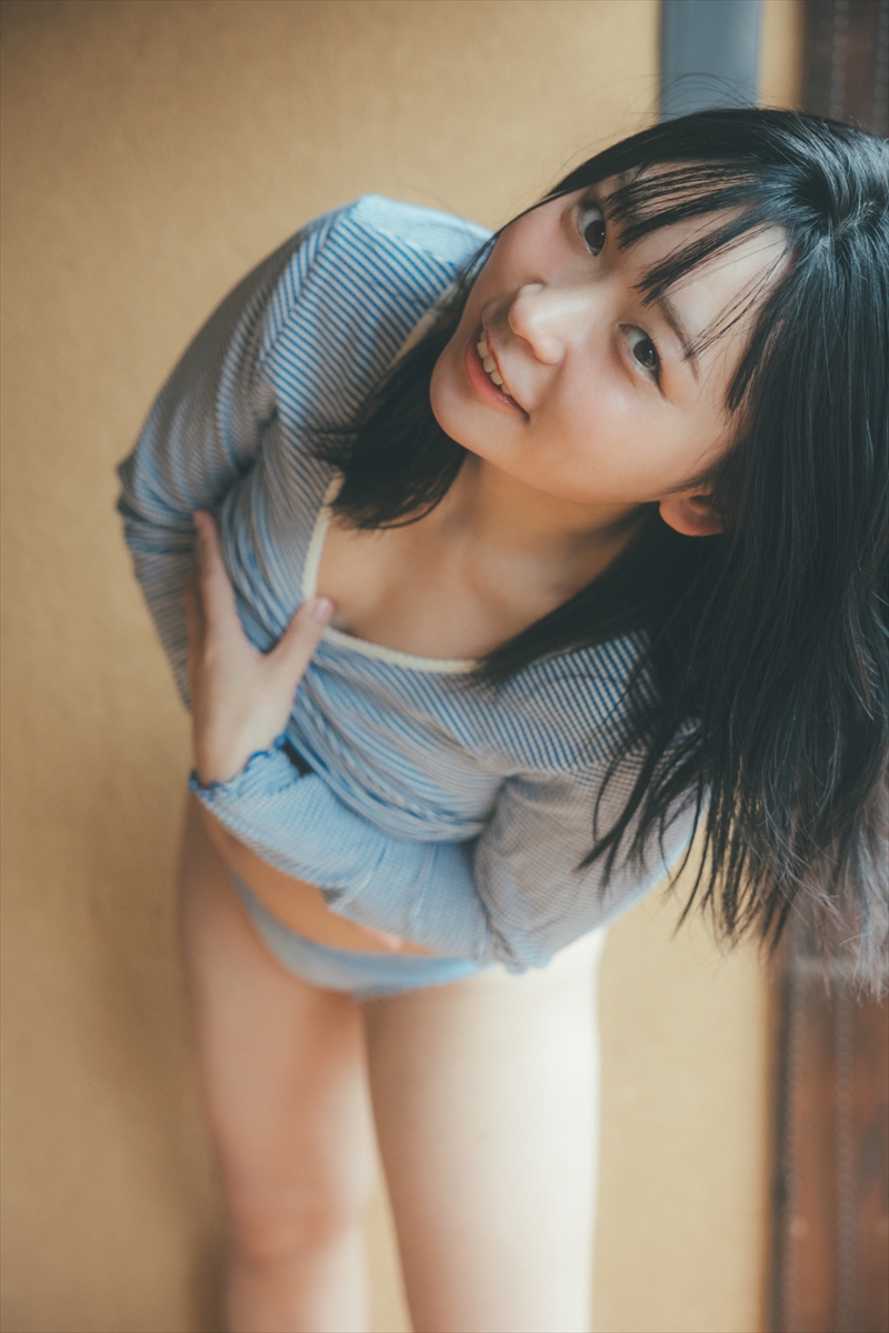 アンゴラ村長1st写真集『標準体型』