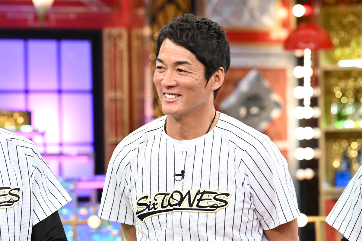 『Golden SixTONES』