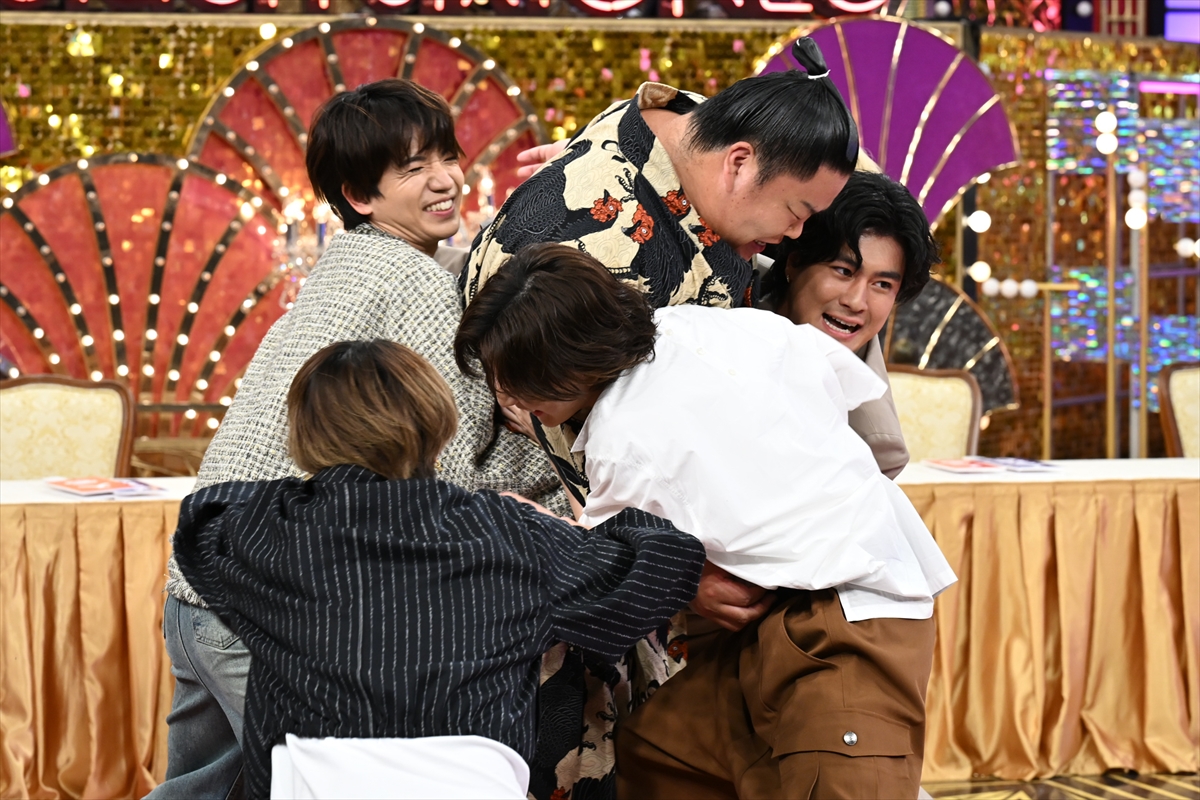『Golden SixTONES』
