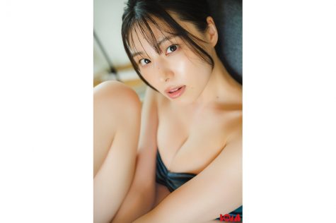 相楽伊織「BOMB」8月号