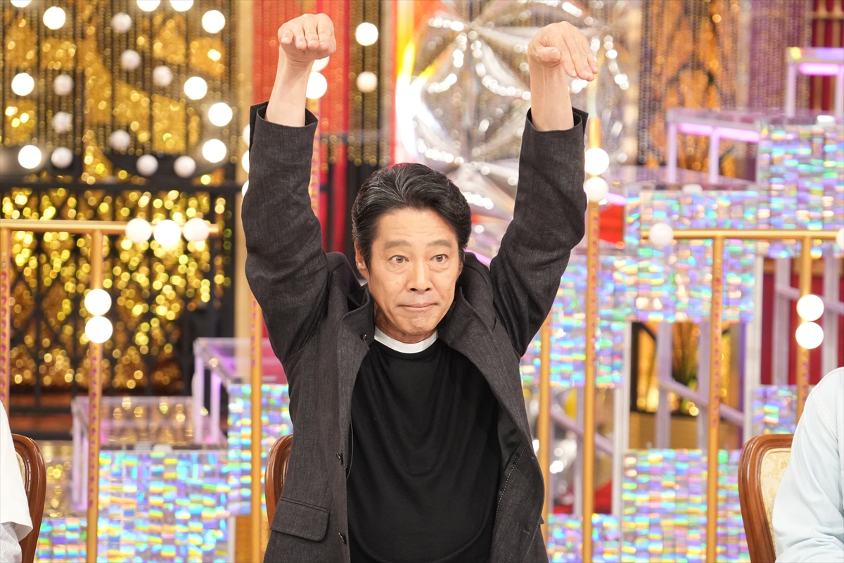 『Golden SixTONES』