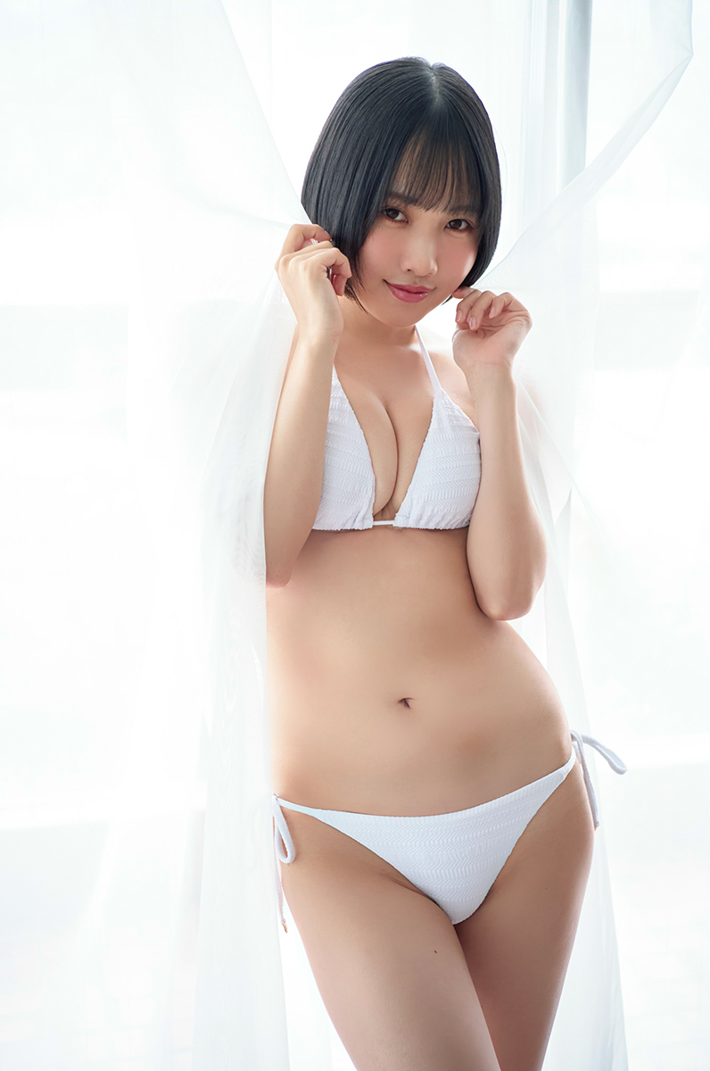 小倉あずさ「週刊ヤングジャンプ」