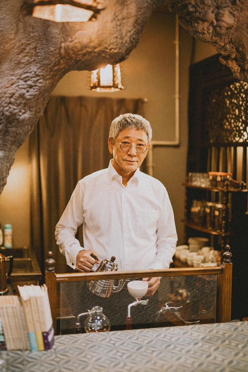『もしもこの世が舞台なら、楽屋はどこにあるのだろう』