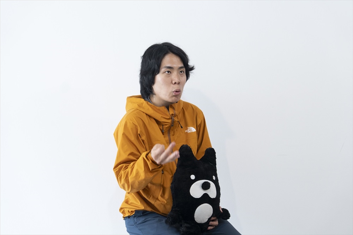 『世界の果てに、くるま置いてきた』