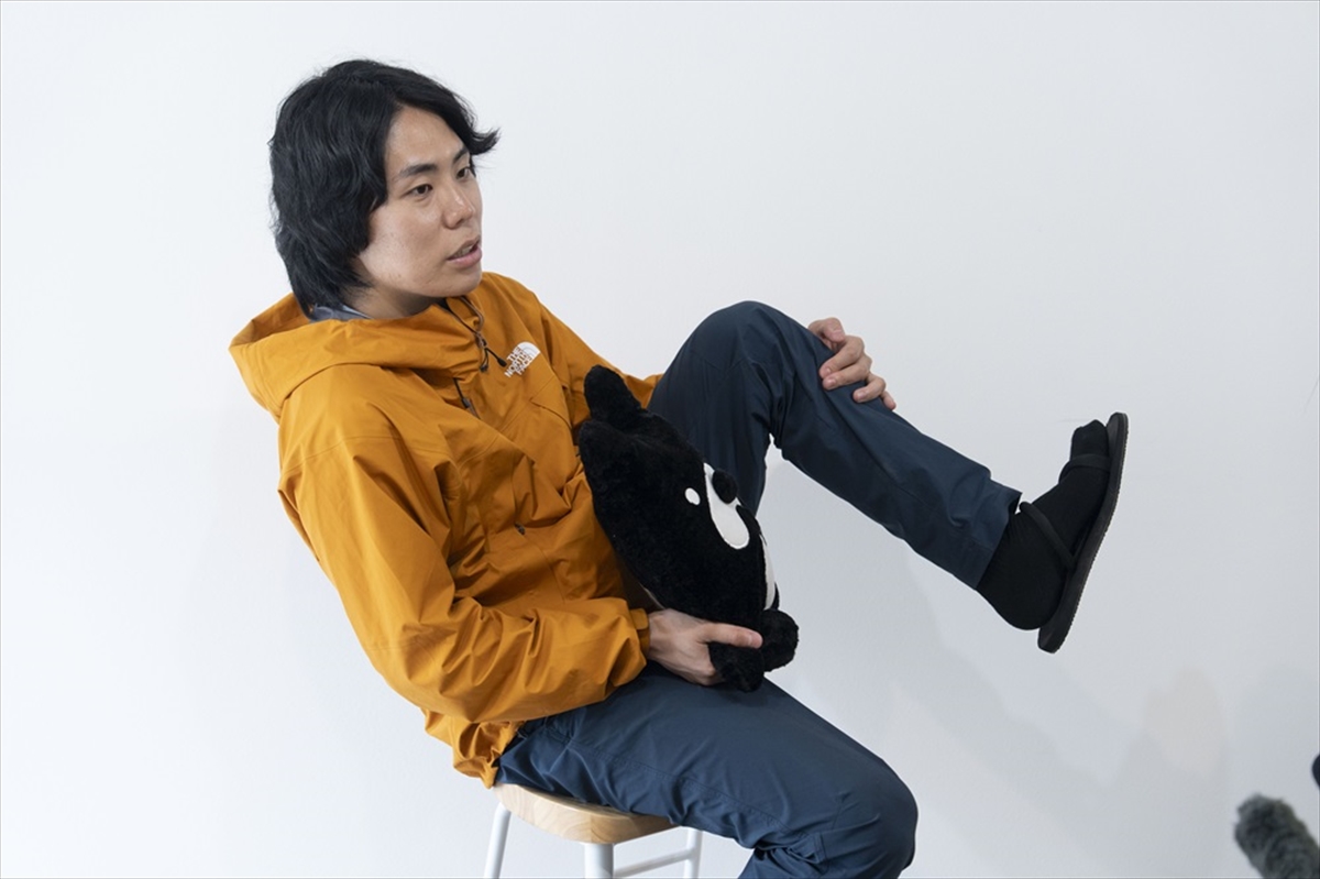 『世界の果てに、くるま置いてきた』