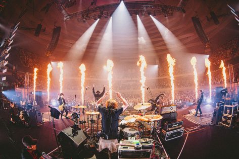 『THE PRIMALS Dark Decades Tour BUDOKAN』●photo／西槇太一　© SQUARE ENIX