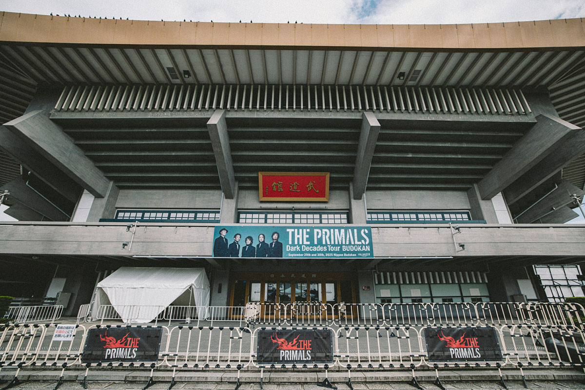 『THE PRIMALS Dark Decades Tour BUDOKAN』●photo／西槇太一　© SQUARE ENIX