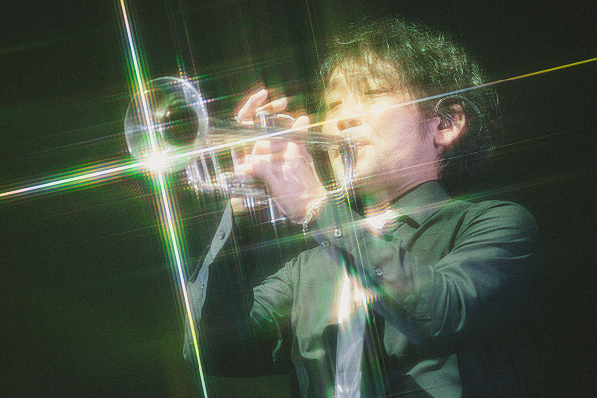 『THE PRIMALS Dark Decades Tour BUDOKAN』●photo／西槇太一　© SQUARE ENIX