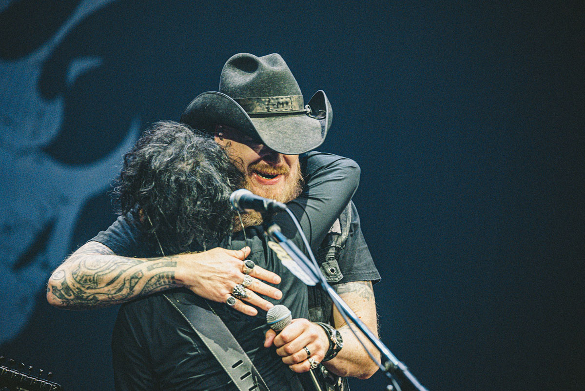 『THE PRIMALS Dark Decades Tour BUDOKAN』●photo／西槇太一　© SQUARE ENIX