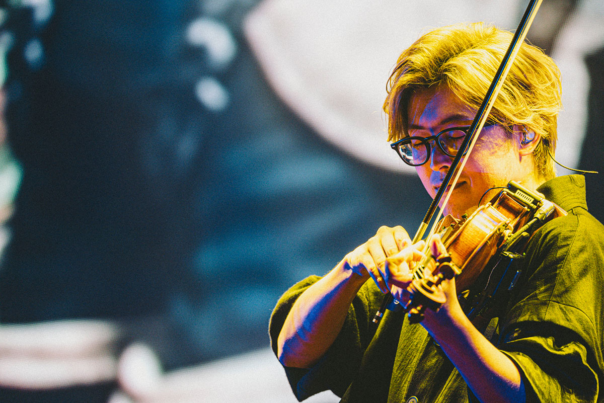 『THE PRIMALS Dark Decades Tour BUDOKAN』●photo／西槇太一　© SQUARE ENIX