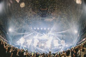 『THE PRIMALS Dark Decades Tour BUDOKAN』●photo／西槇太一　© SQUARE ENIX