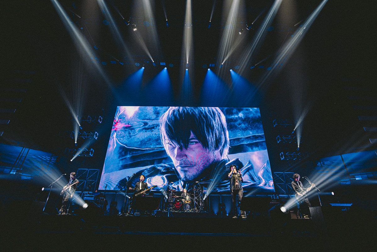 『THE PRIMALS Dark Decades Tour BUDOKAN』●photo／西槇太一　© SQUARE ENIX