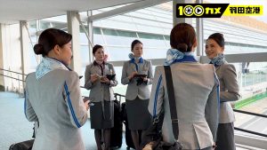 『100カメ』