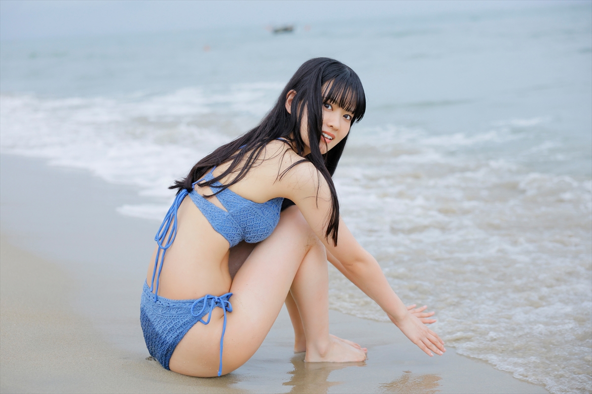 大西亜玖璃写真集『LONG VACATION』